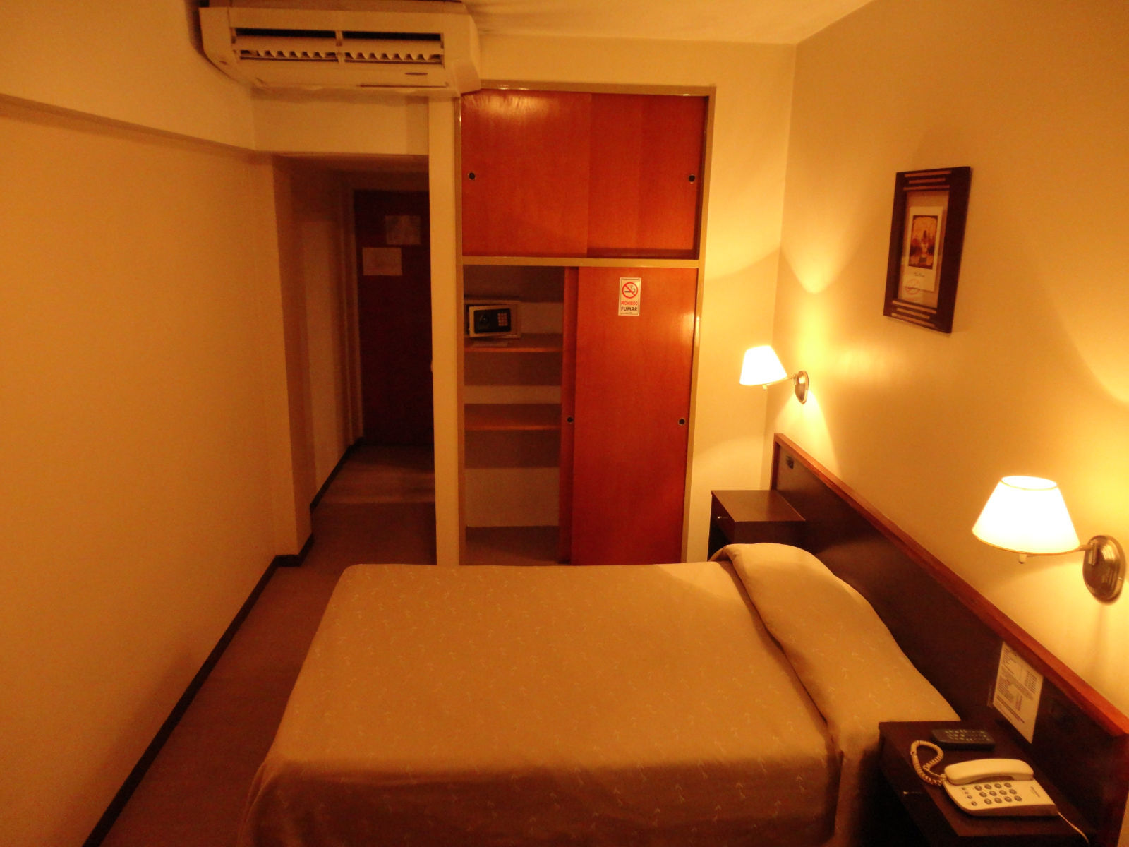 Hotel Carrara Buenos Aires Exterior photo